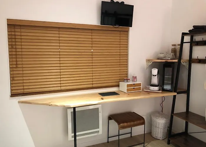 Des Bois Bed & Breakfast Lunéville